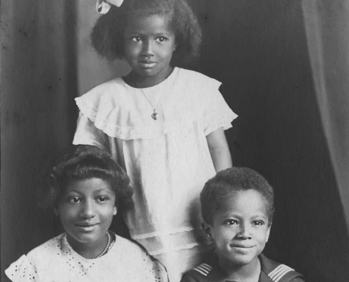 Agnes Hazel Dawn - 7, Charles - 5, Esther - 3 - 1925